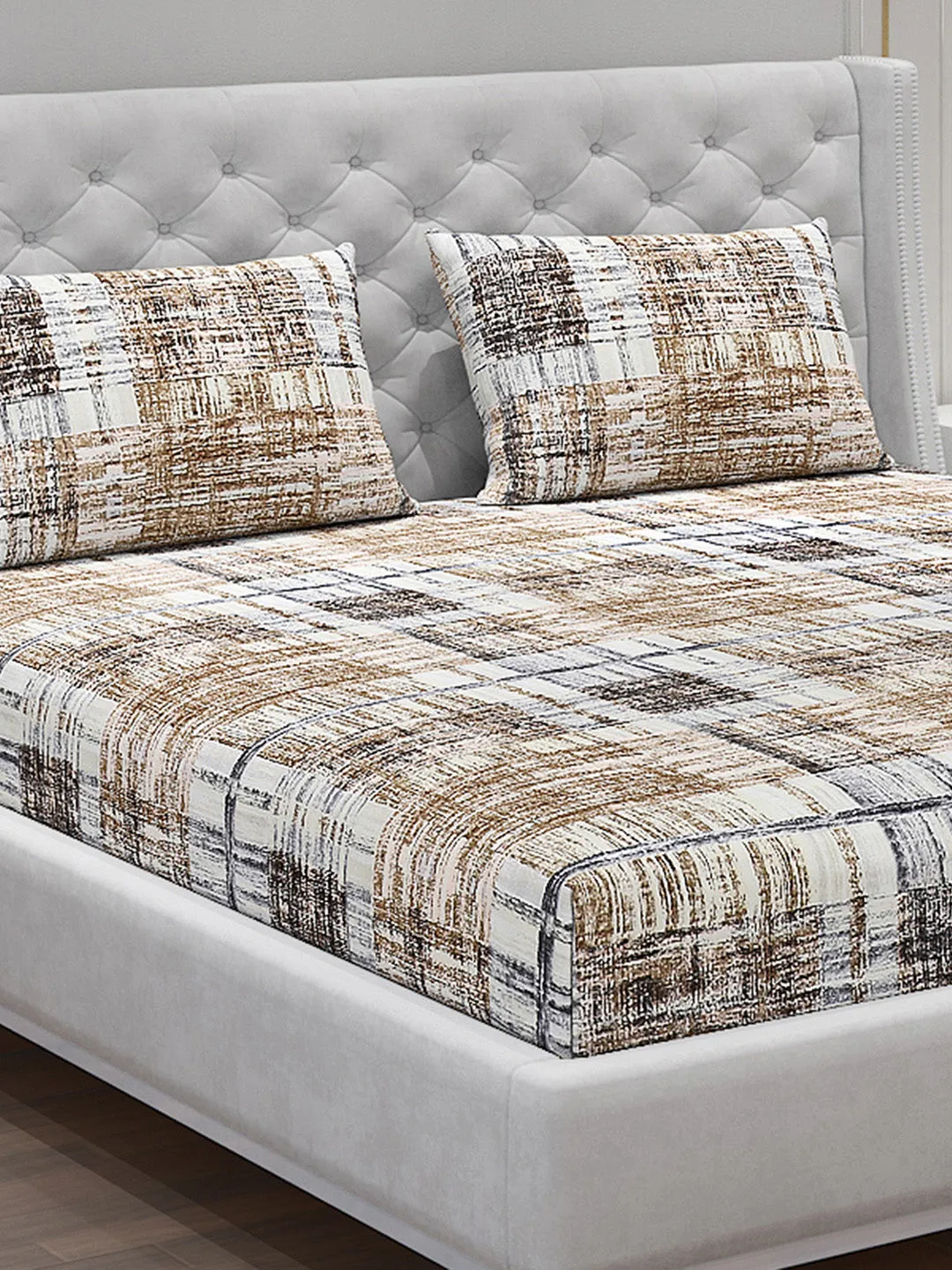 120 GSM  Polyester Double Bed Bedsheet with 2 Pillow Covers