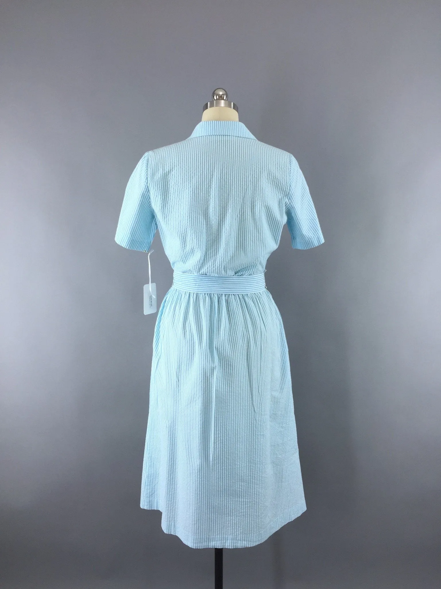 1980s Vintage Blue Striped Seersucker Day Dress