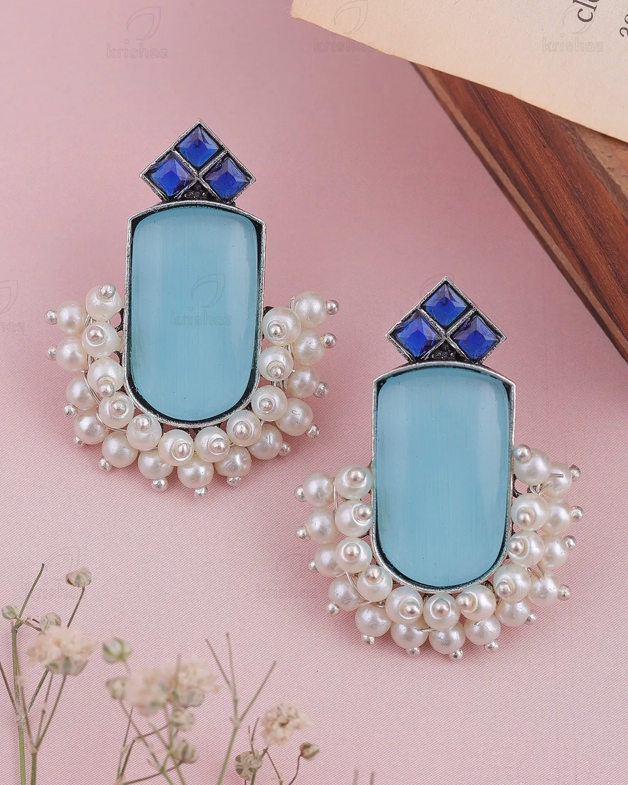Adah Stud Earrings - wxo
