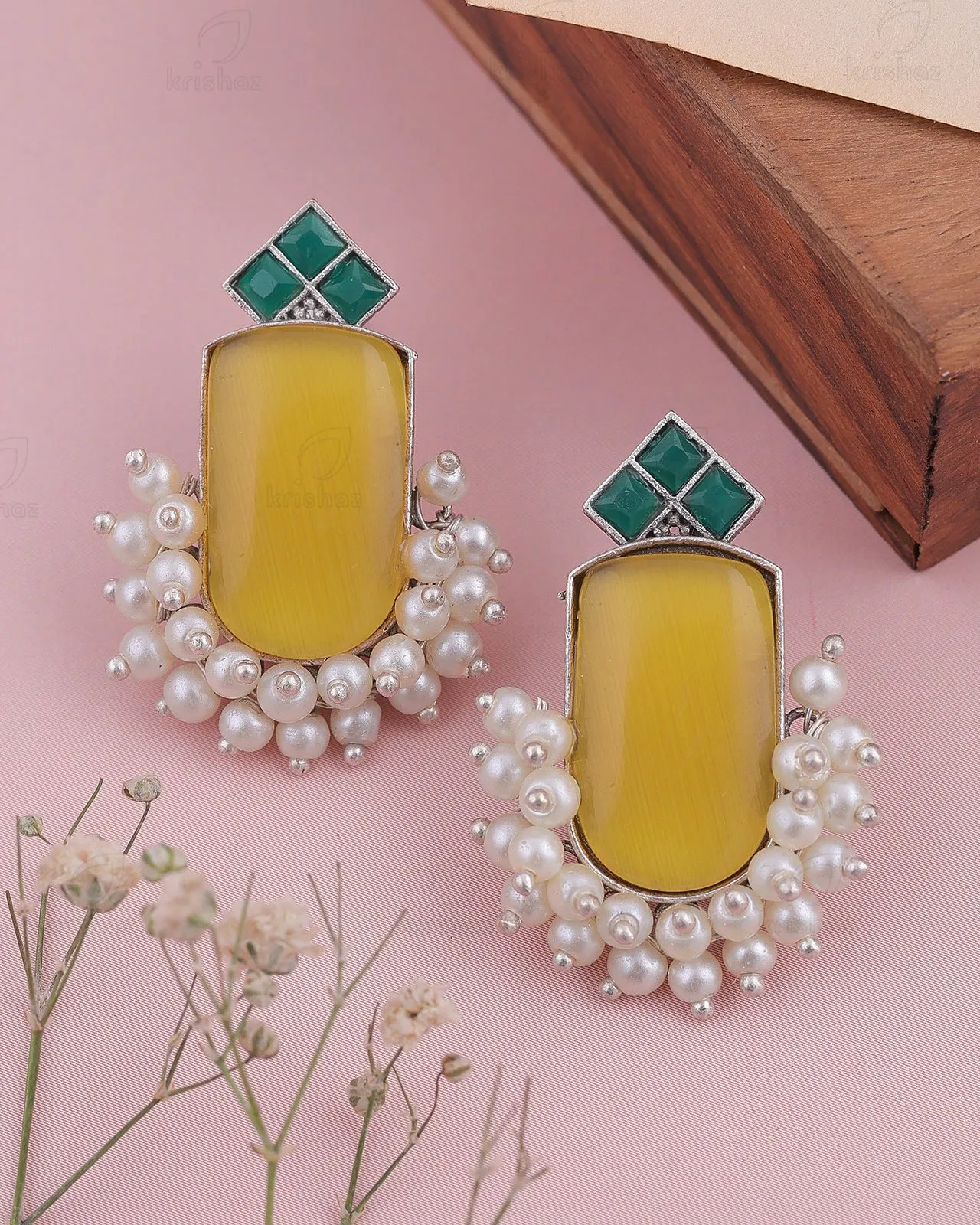 Adah Stud Earrings - wxo
