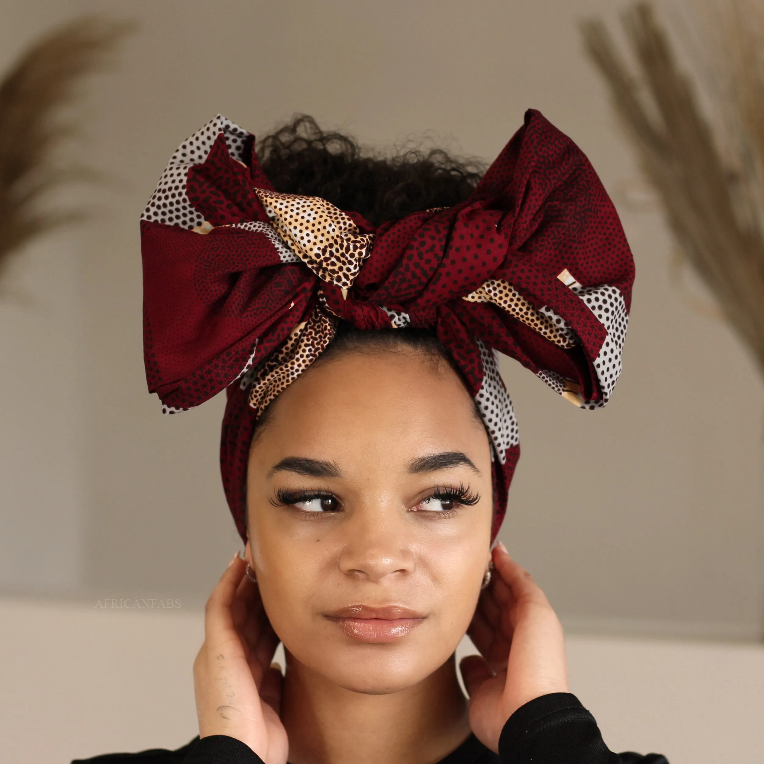 African Red spotlights / headwrap