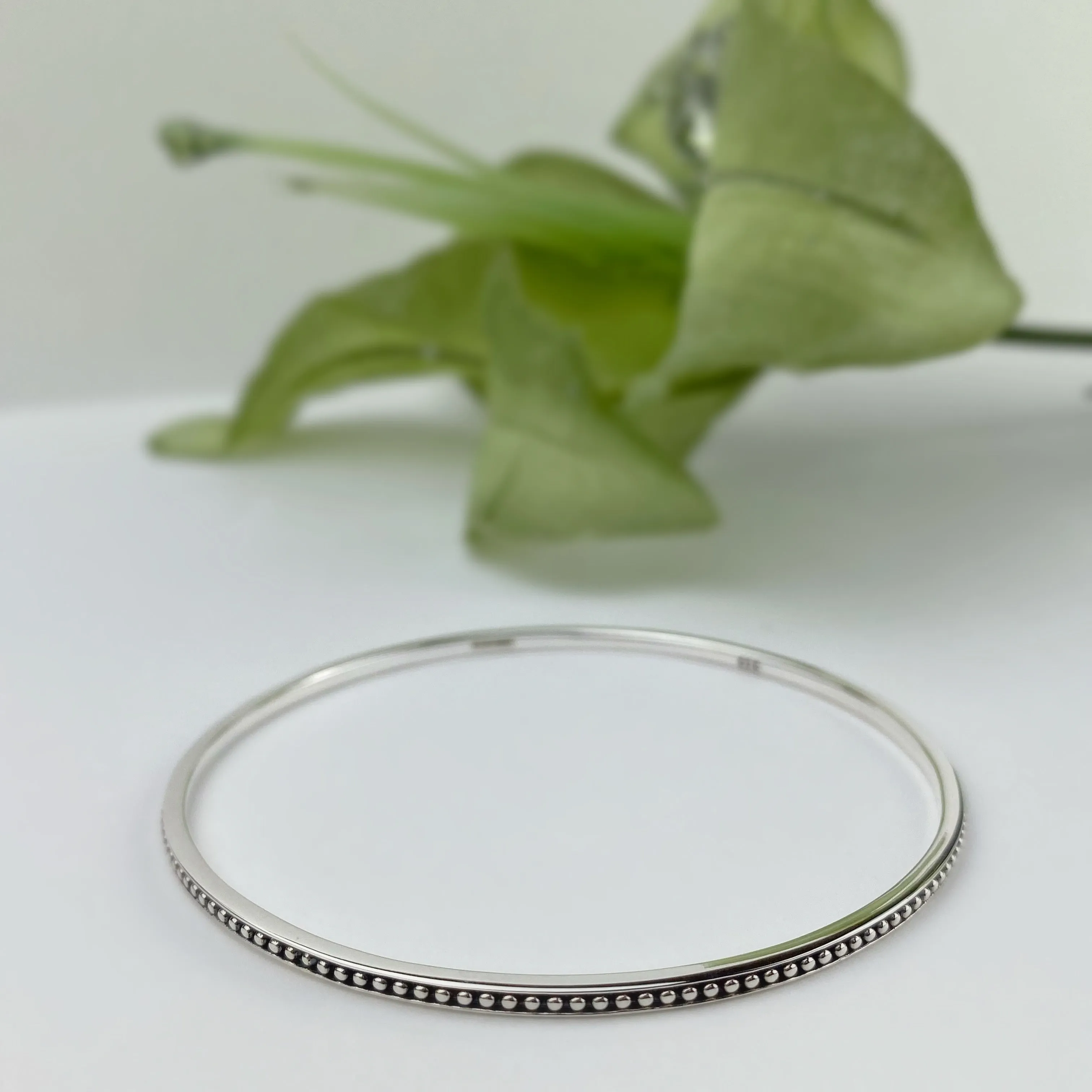 Dainty Dots Bangle - VBGL223