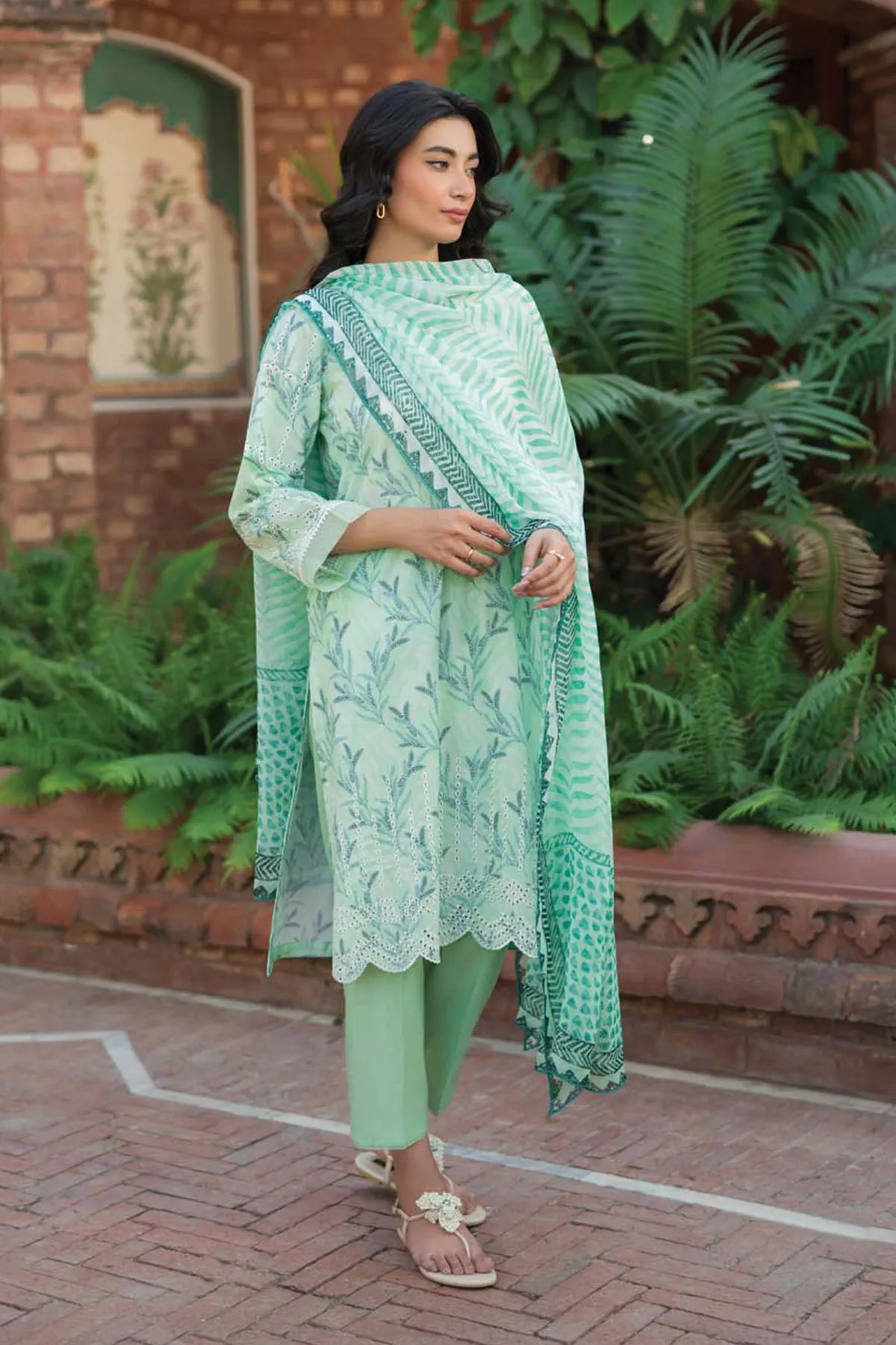 Embroidered Lawn 3 Piece