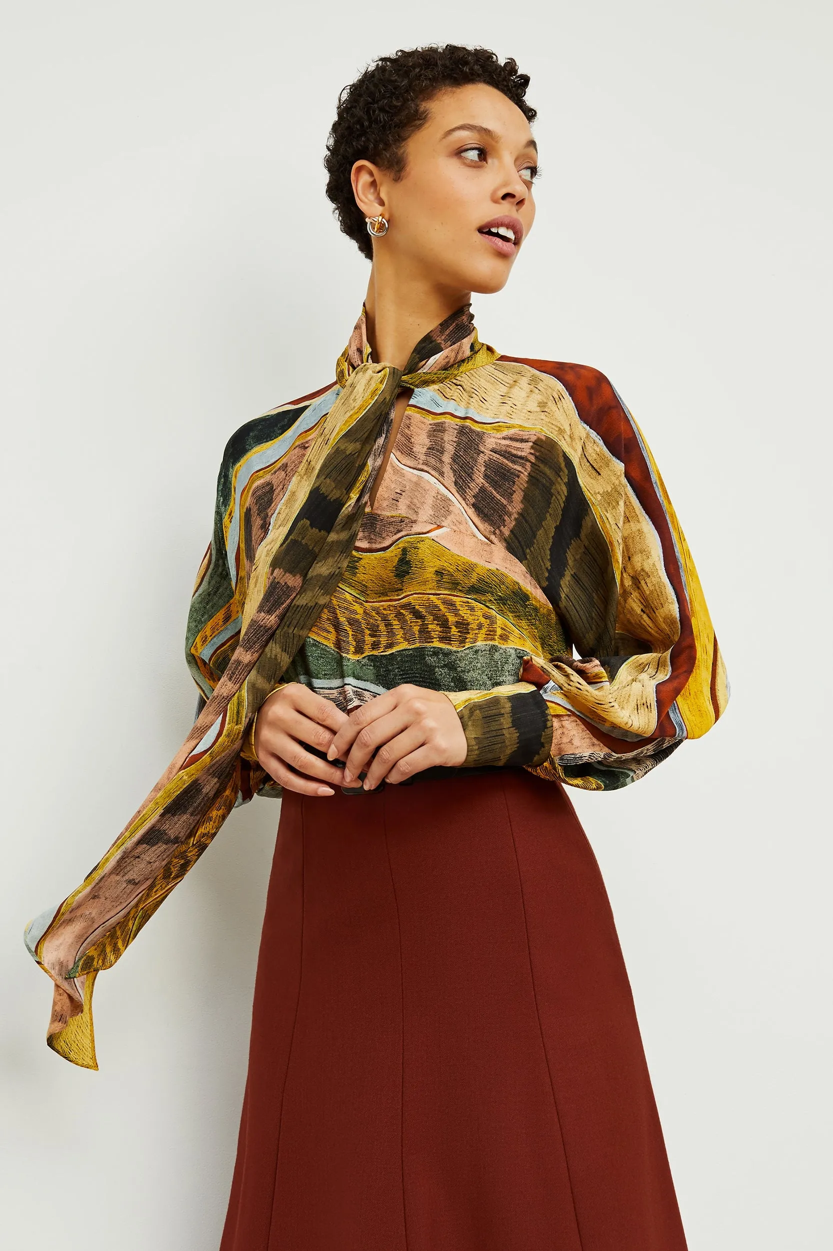 Fiona Top - Silk Desert :: Multicolor