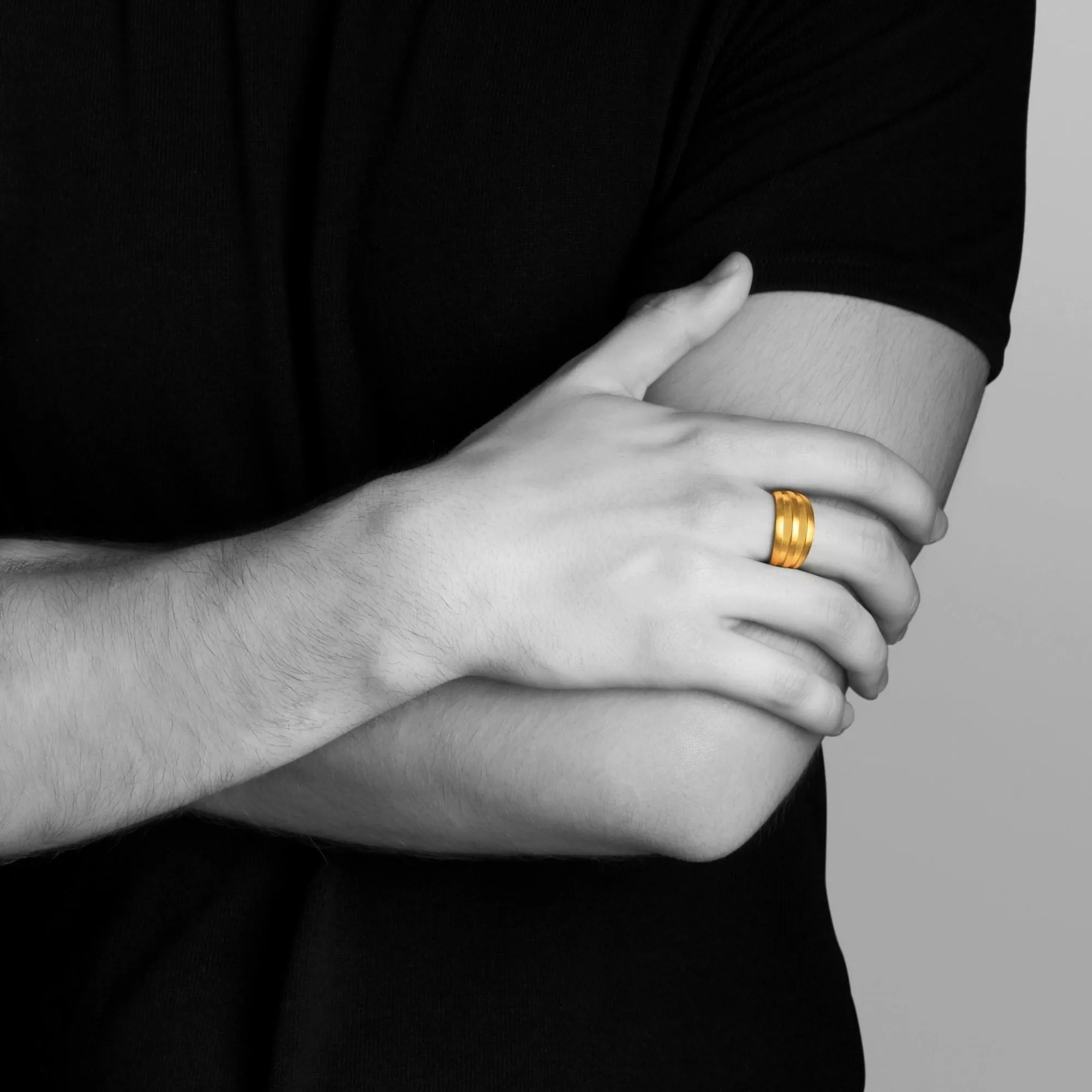 Narrow Groove Ring