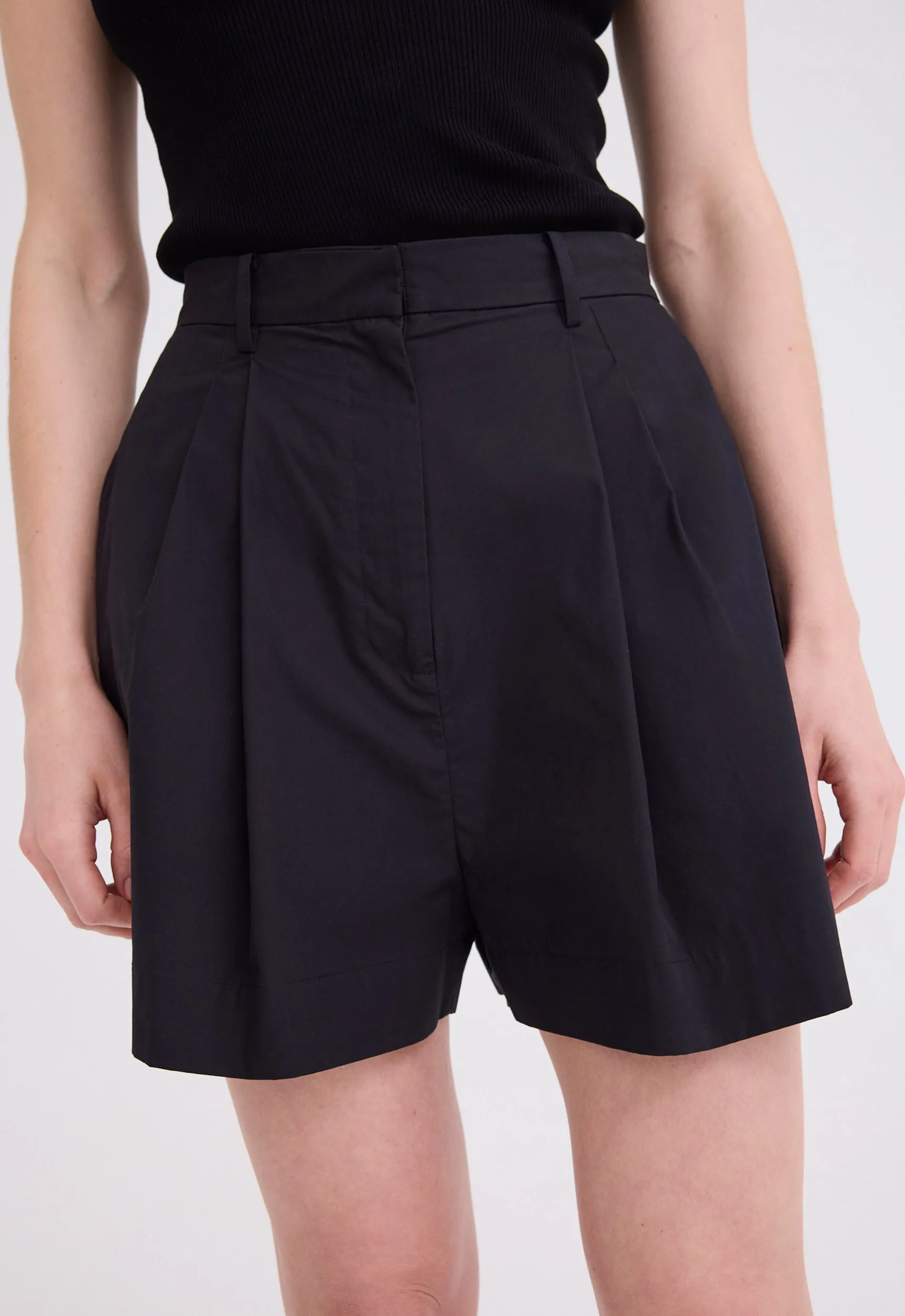 Nigel Cotton Short - Black