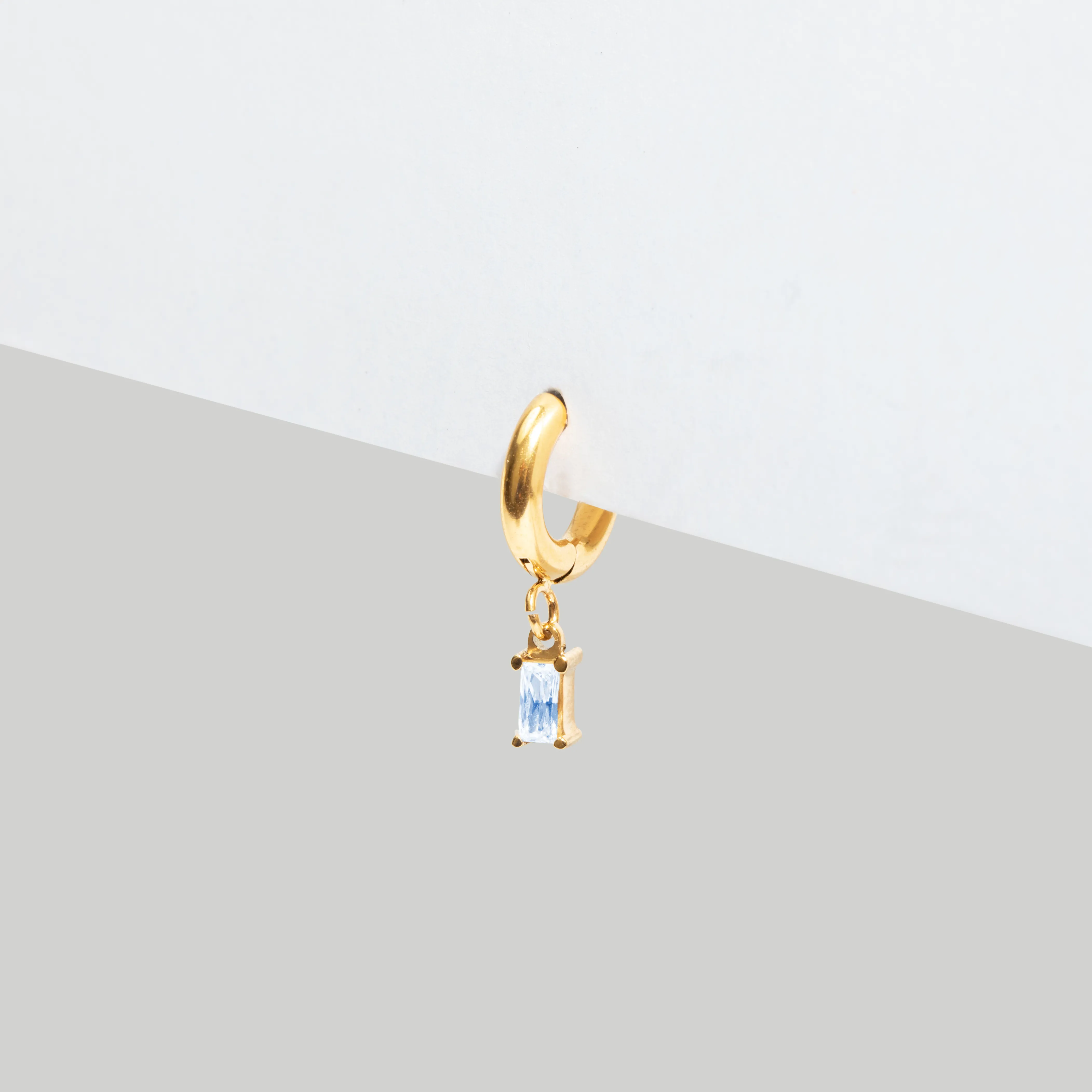 Single Maya Hoop Earring