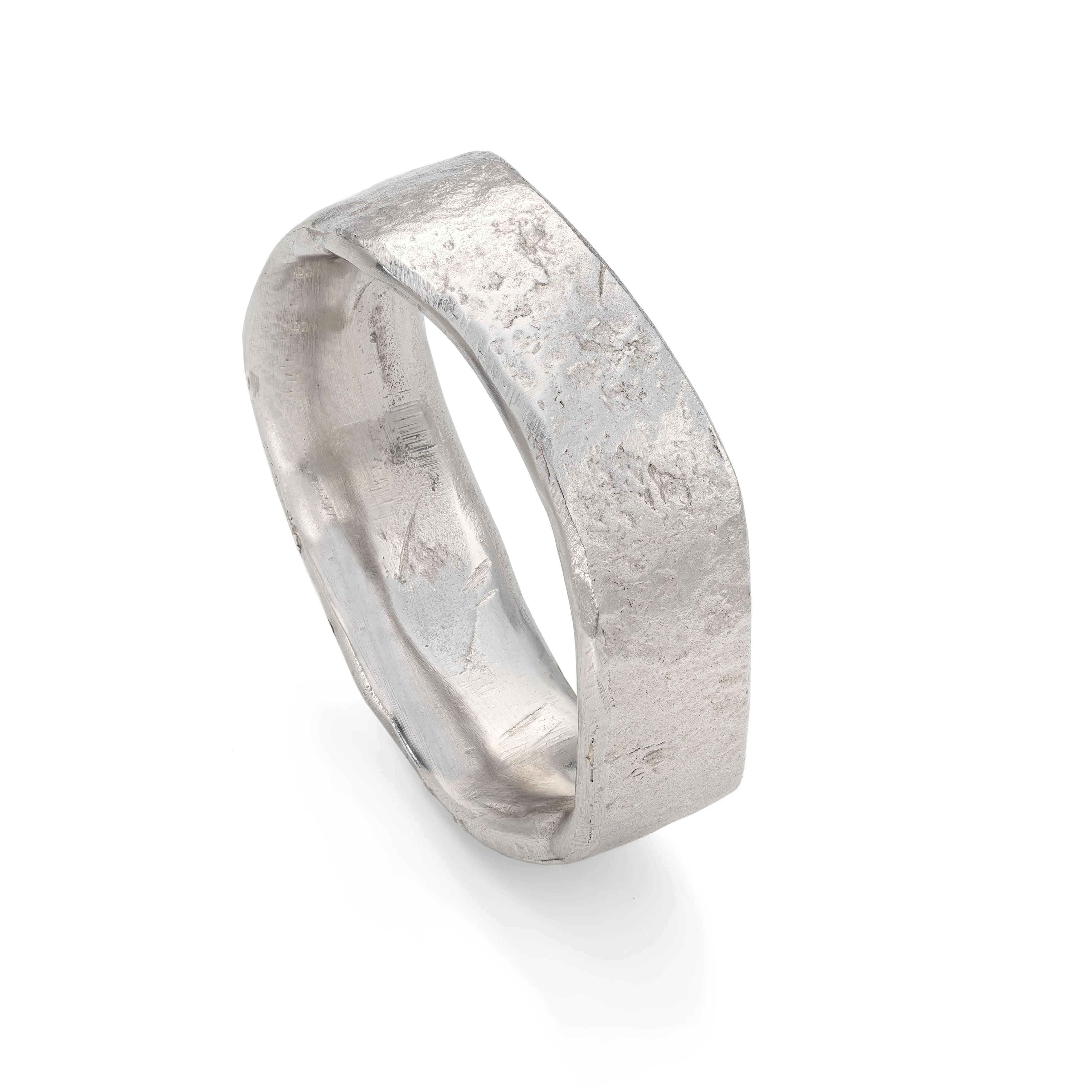 Stone Wide Ring Platinum