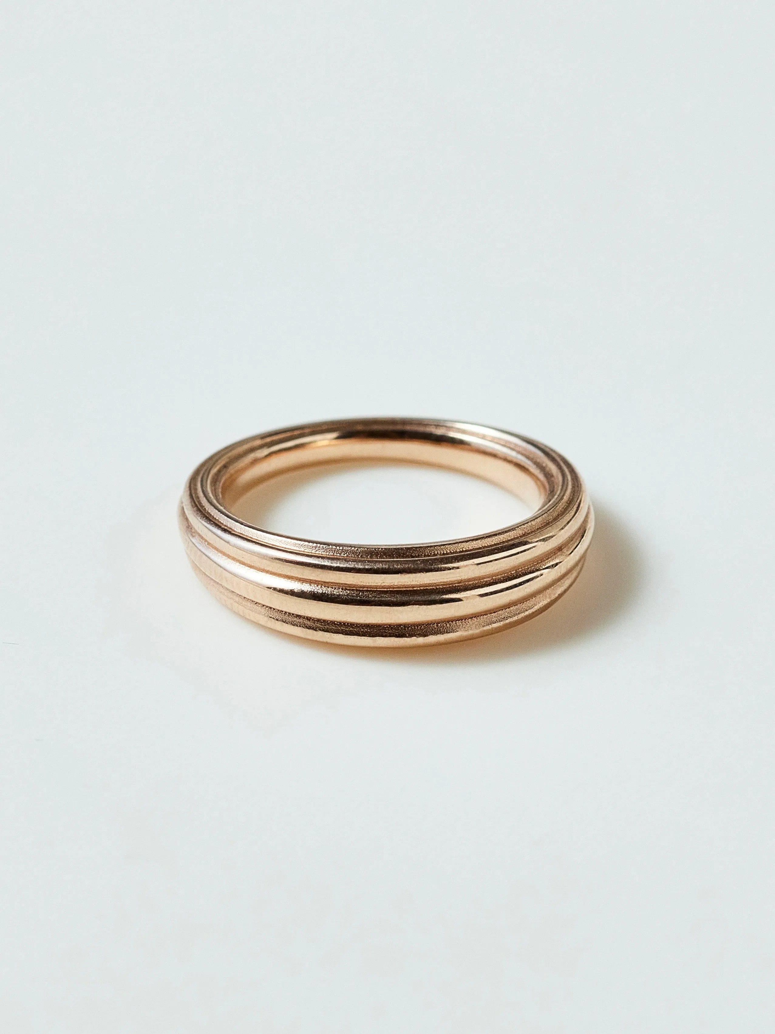 Tapered Fluted Band ~ Wide