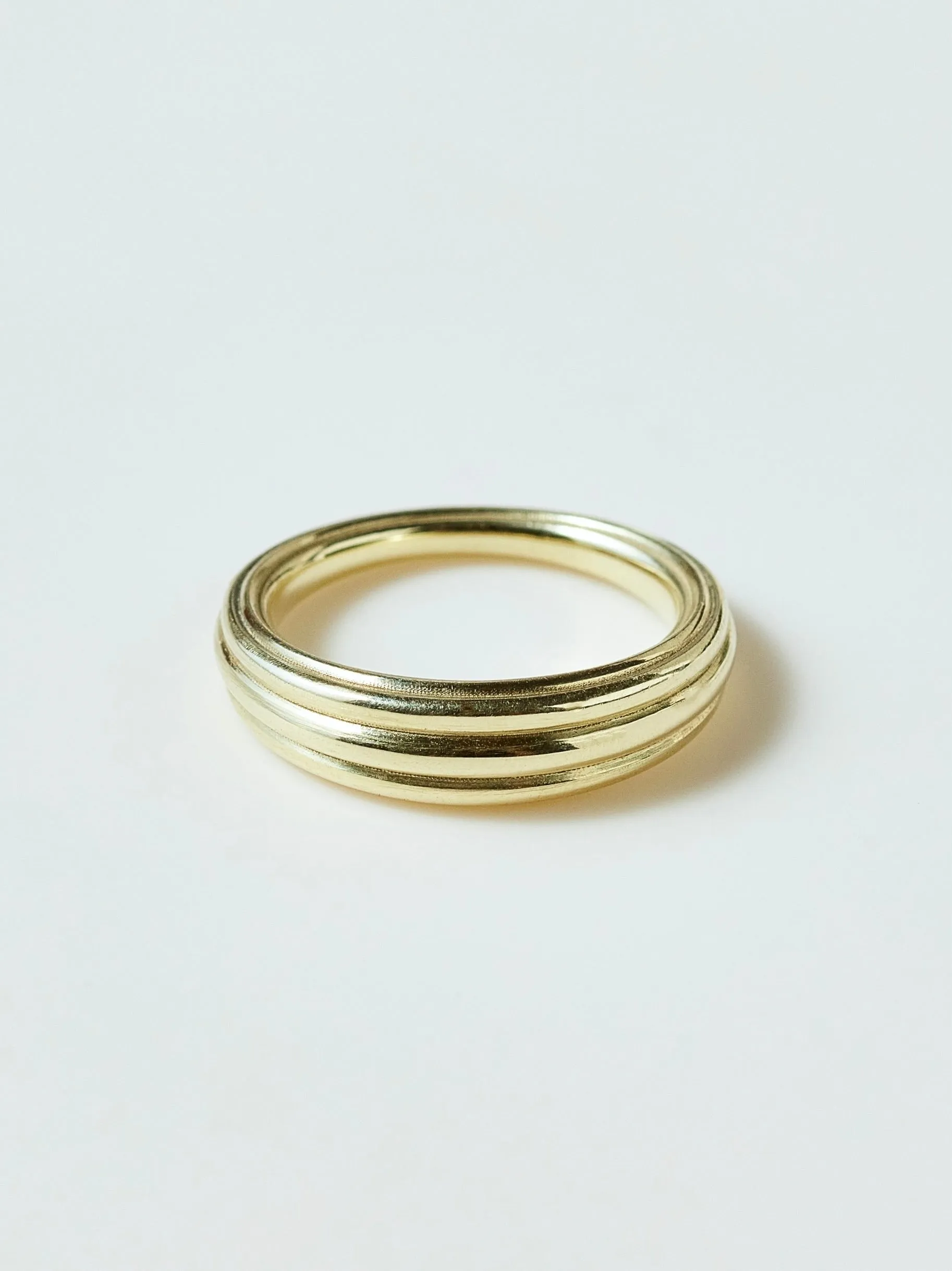 Tapered Fluted Band ~ Wide