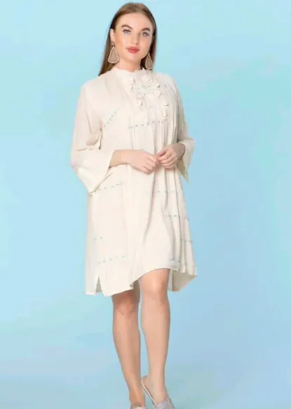 White tunic dress, resort collection